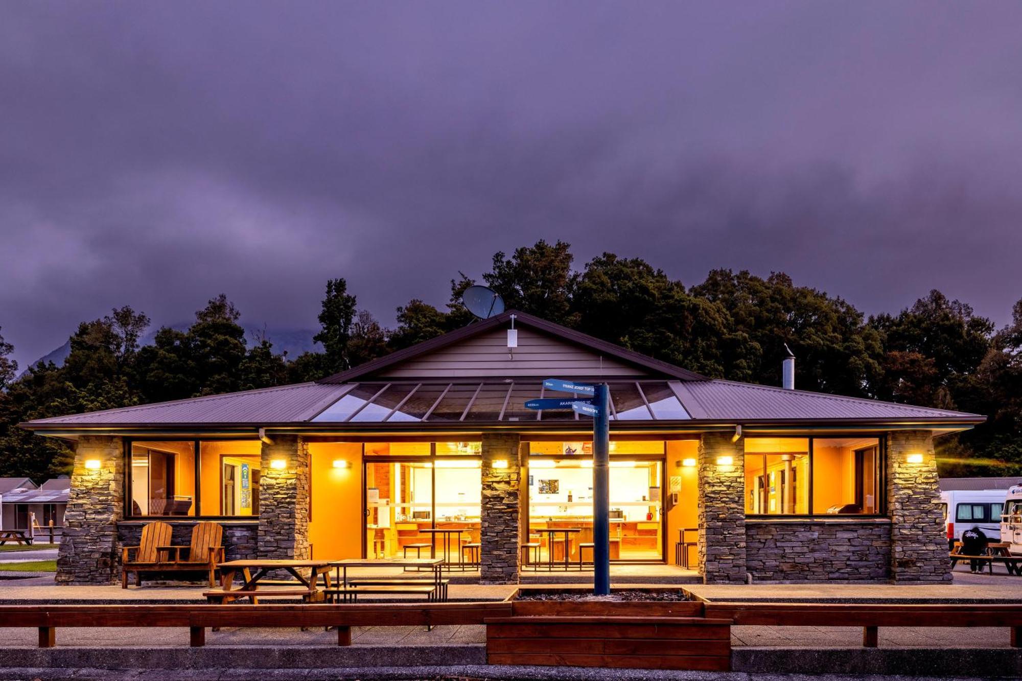 Fox Glacier Top 10 Holiday Park & Motels Luaran gambar